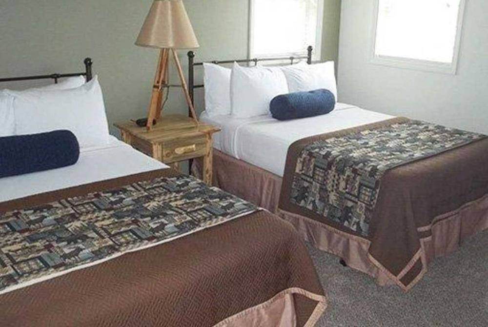 ทราเวลลอดจ์ การ์ดิเนอร์ แอต เยลโลว์สโตน พาร์ก นอร์ท เอนเทรานซ์ Motel การ์ดีเนอร์ ภายนอก รูปภาพ